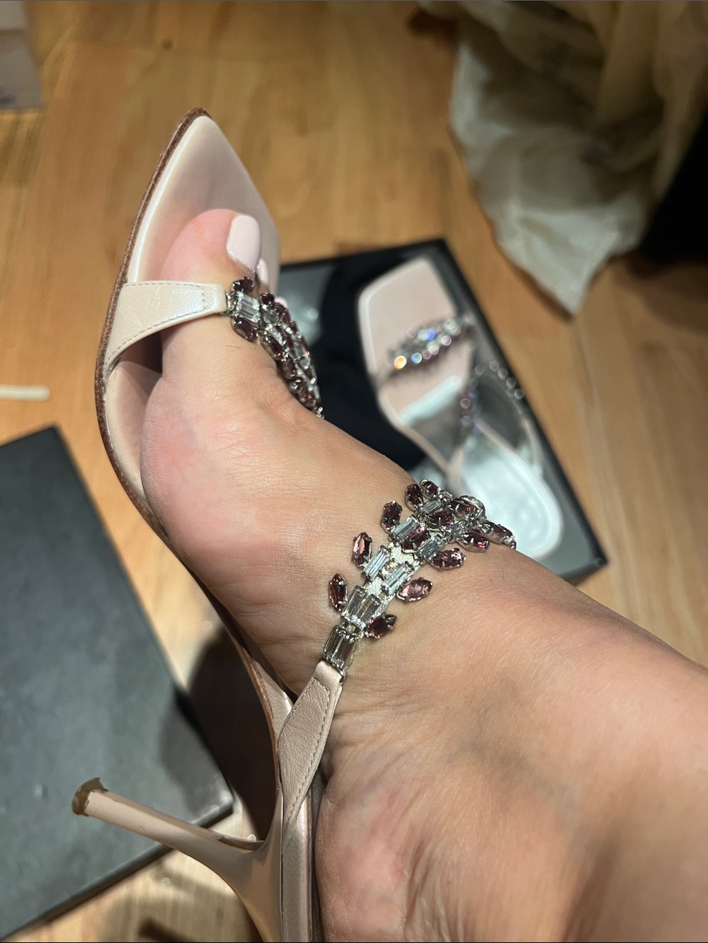 Giuseppe Zanotti Blush Pink Jeweled T-Strap Sandals - Picture 6 of 6